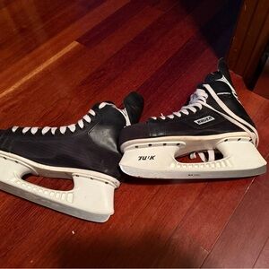 Bauer Ice Hockey Skate US 12R Shoe US 13.5